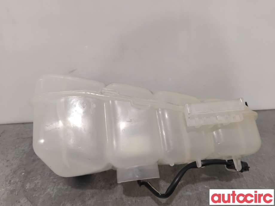 Ekspansjonstank til Volvo V40 2012-2019  (VOLVO|31338764|)