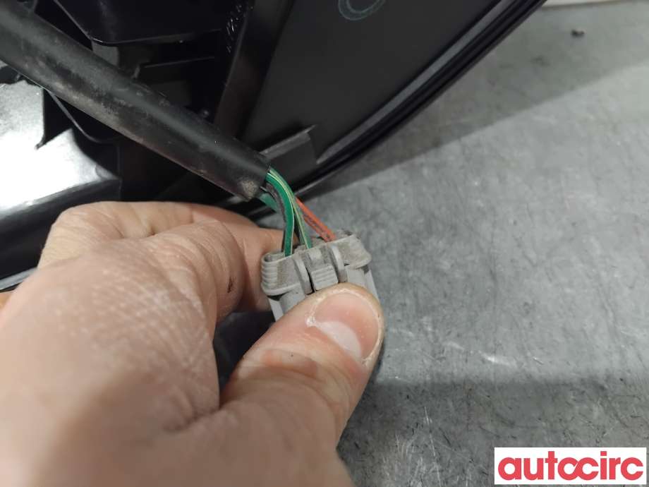 Baklykt høyre til Nissan Leaf 2018-->> (Type II)  (NISSAN|265505SH0A|A4T031-0000|265505SH1C)