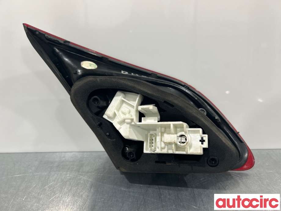 Baklykt høyre indre til Opel Astra J 2010-2015  (OPEL|13319950|)