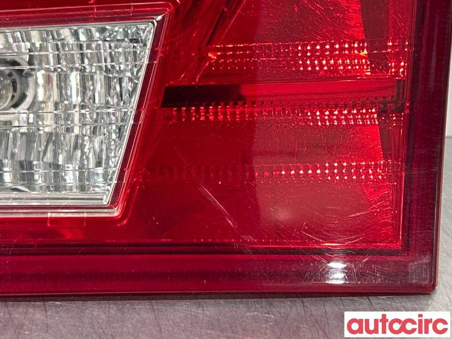 Baklykt høyre indre til Toyota Auris 2013-2015 (Type II, Fase 1)  (TOYOTA|8158102500|)