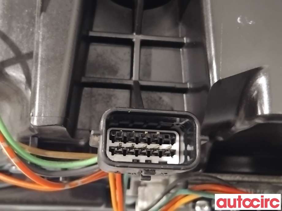 Frontlykt venstre halogen til Nissan Leaf 2011-2017 (Type I)  (NISSAN|260603NL5A|A1M191-0000|26010-3NL5A)