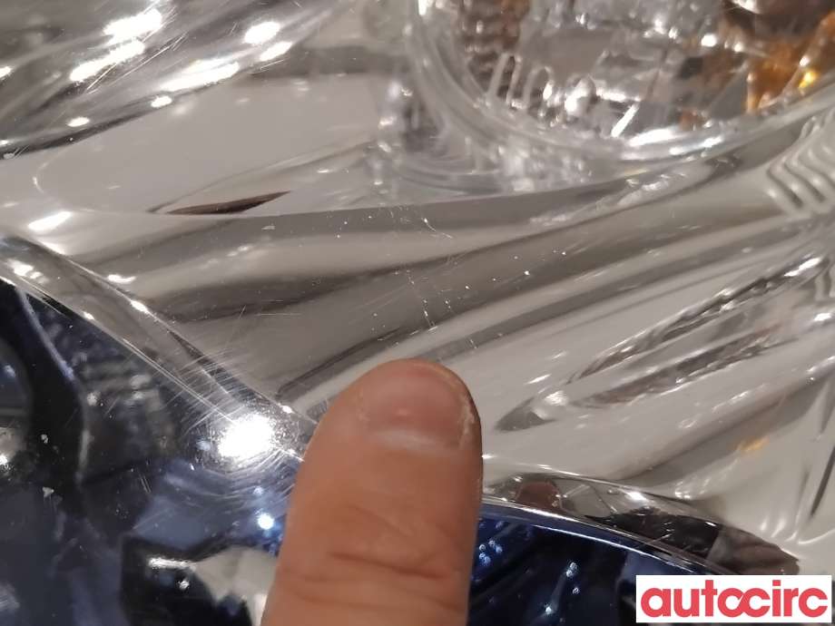 Frontlykt høyre halogen til Nissan Leaf 2011-2017 (Type I)  (NISSAN|260103NL5A|A1M192-0000|26060-3NL5A)