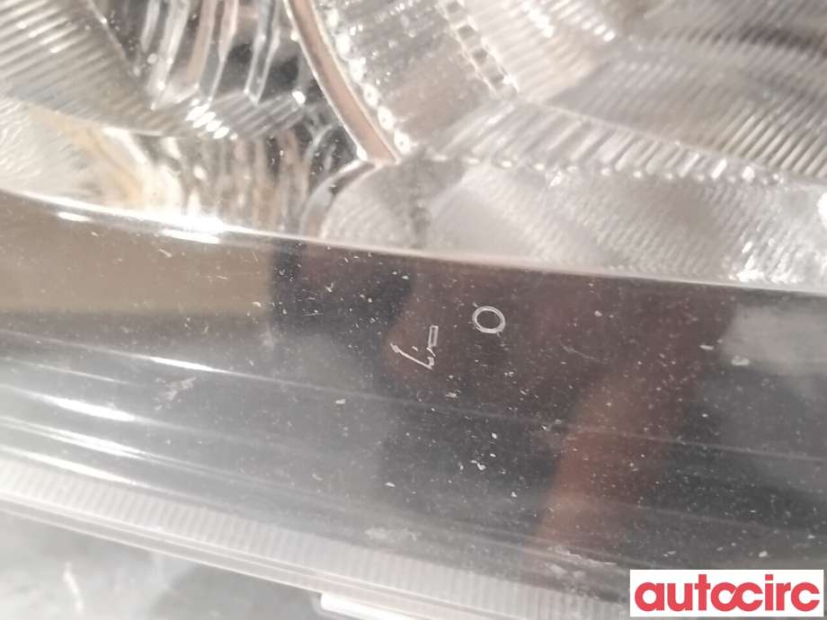Frontlykt venstre xenon til Mitsubishi ASX 2010-2019  (MITSUBISHI|8301B591|)