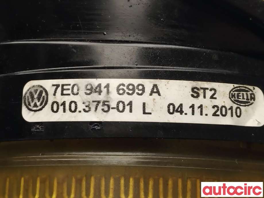 Tåkelykt venstre foran til VW Transporter / Caravelle 2009-2015 (Fase 2) (T5) (T5) (VOLKSWAGEN|7E0941699A)