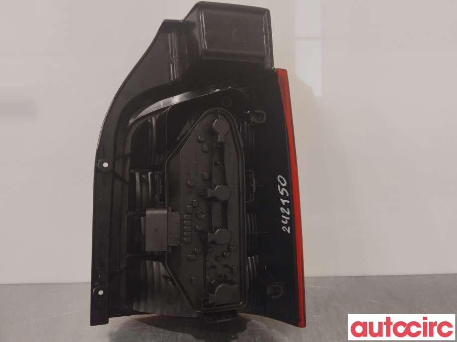 Baklykt venstre til VW Transporter / Caravelle 2009-2015 (Fase 2) (T5) (T5) (VOLKSWAGEN|7H0945095L)