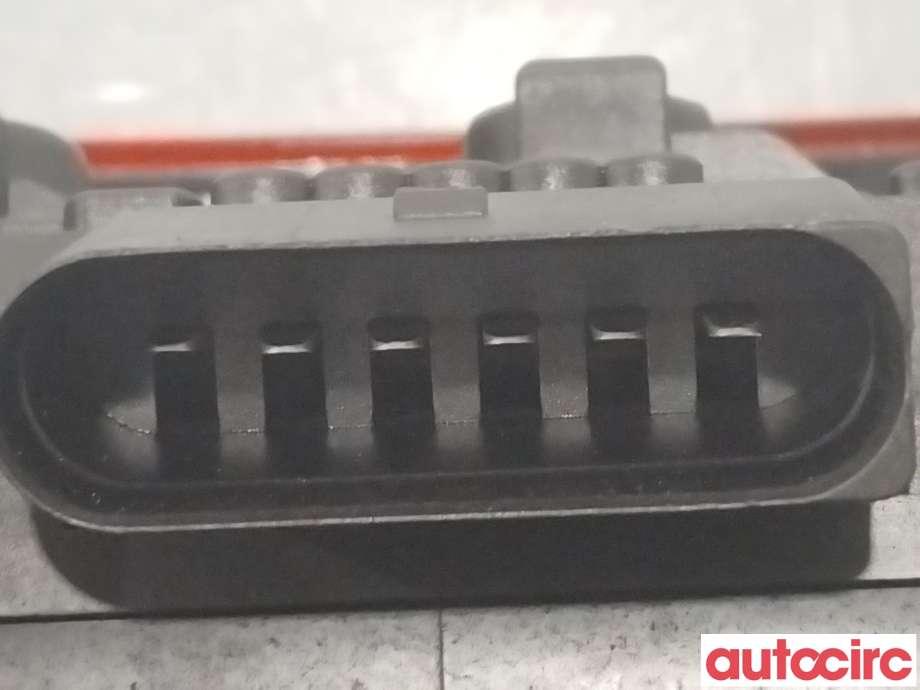 Baklykt venstre til VW Transporter / Caravelle 2009-2015 (Fase 2) (T5) (T5) (VOLKSWAGEN|7H0945095L)