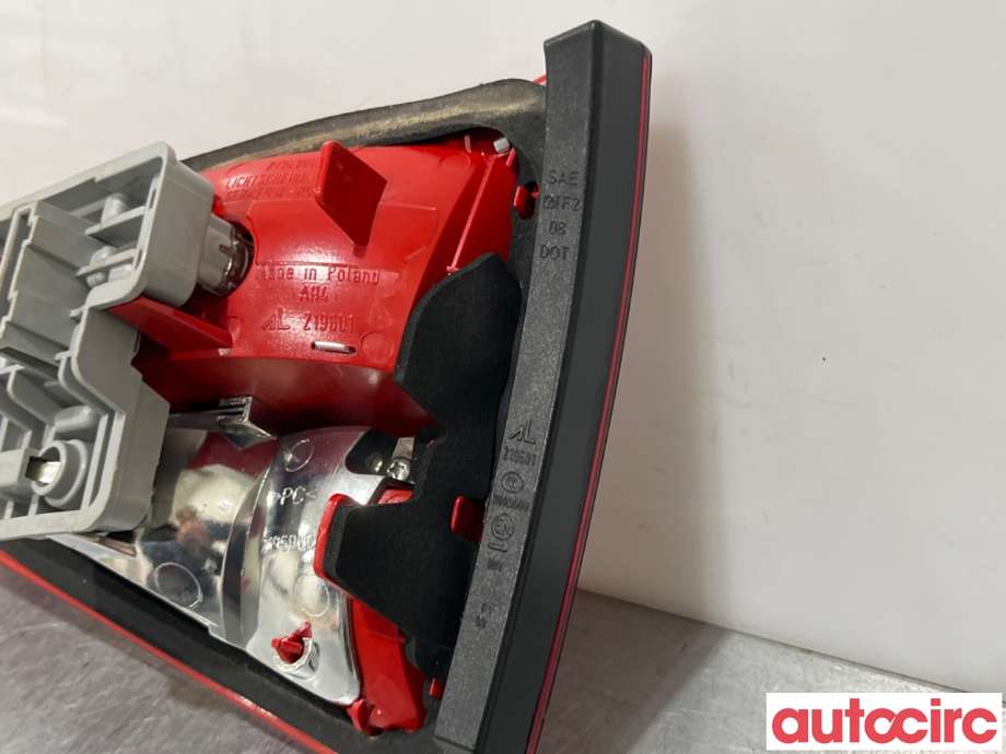 Baklykt venstre indre til Audi A4 2007-2014 (Type IV) (B8) (B8) (AUDI|8K9945093|)