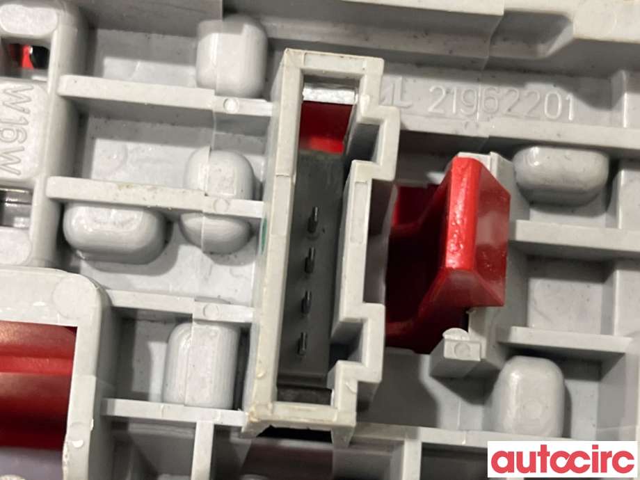 Baklykt høyre indre til Audi A4 2007-2014 (Type IV) (B8) (B8) (AUDI|8K9945094|)
