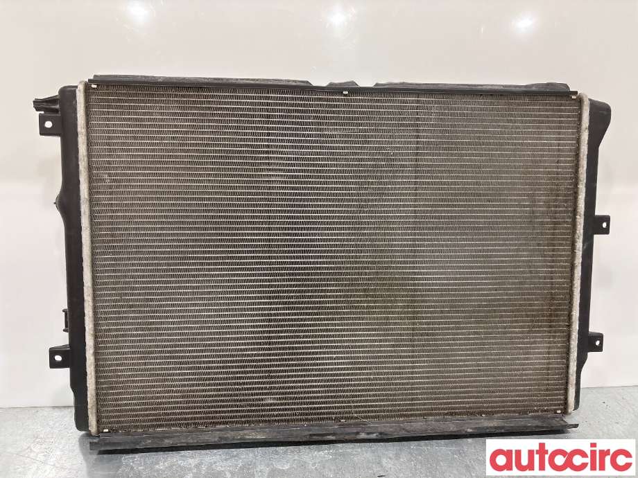 Radiator (automat gir) til VW Tiguan 2011-2016 (Type I, Fase 2)  (VOLKSWAGEN|5N0121253N|)