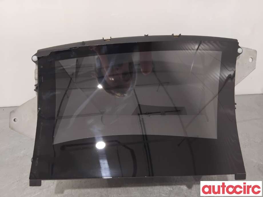 Multimedia display (MCU - Media Controller Unit) til Mercedes EQS, 2021-->> (V297) (V297) (MERCEDES|A2979008016)