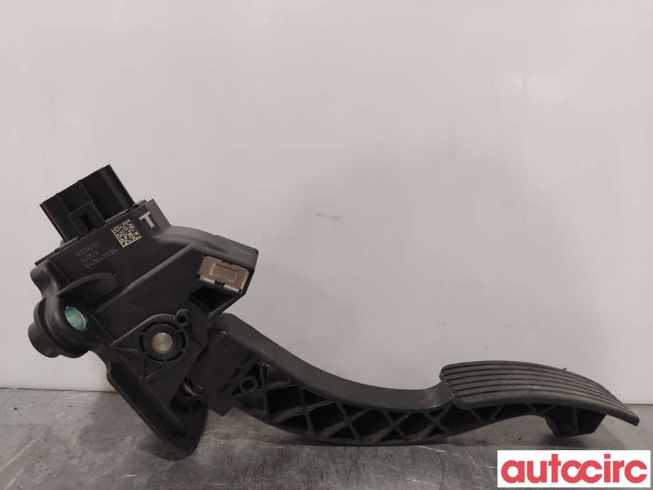 Pedal gass til Mitsubishi Outlander, 2015-->> (Type III, Fase 2)  (MITSUBISHI|1600A116)