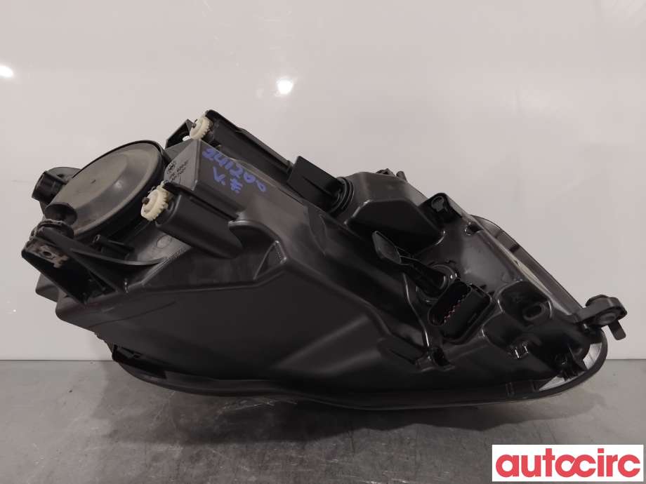 Frontlykt venstre halogen til VW Caddy 2010-2015 (Type III, Fase 2)  (VOLKSWAGEN|2K5941005A|1EL010551-01)
