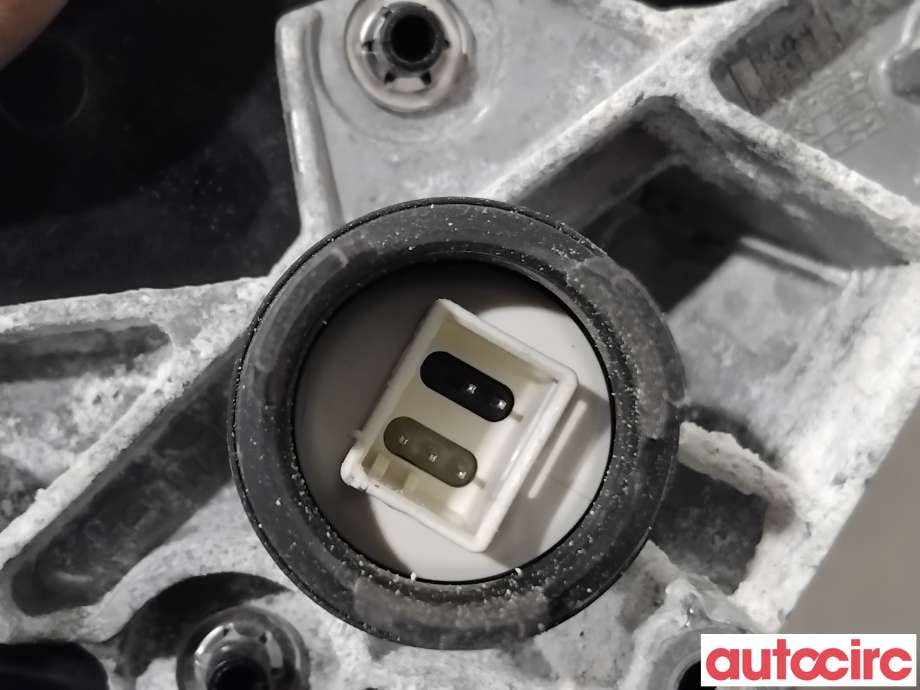 Speil venstre til BMW 3-Serie 2005-2011 (E90/E91/E92/E93) (E90/E91/E92/E93) (BMW|51168046425|)