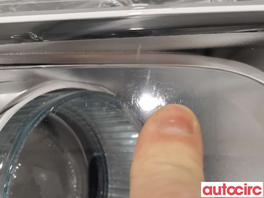 Frontlykt høyre halogen til Kia Soul 2014-2019 (Type II)  (KIA|92102E40101D|)