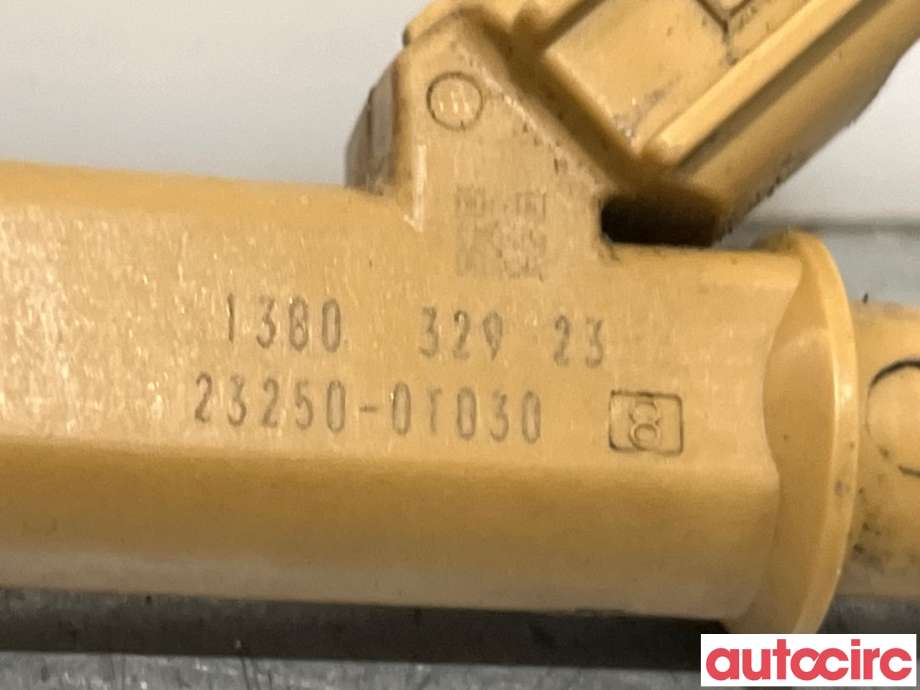 Dyse innsprøyting diesel til Toyota Auris 2013-2015 (Type II, Fase 1)  (TOYOTA|2320909130||23250-0T030)