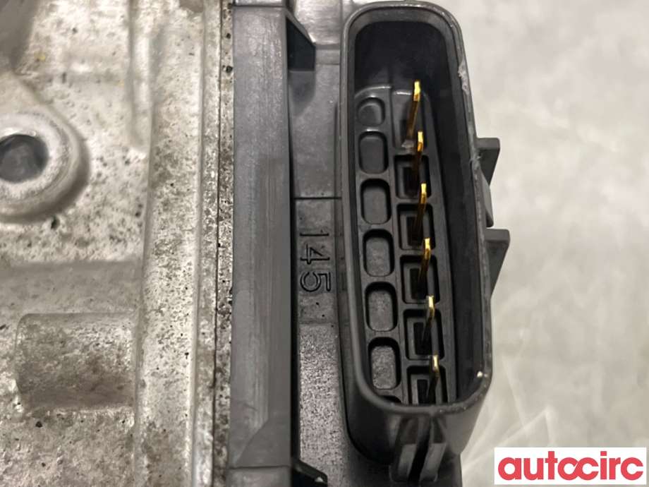 Spjeldhus til Toyota Auris 2013-2015 (Type II, Fase 1)  (TOYOTA|220300T110||22030-0T110)