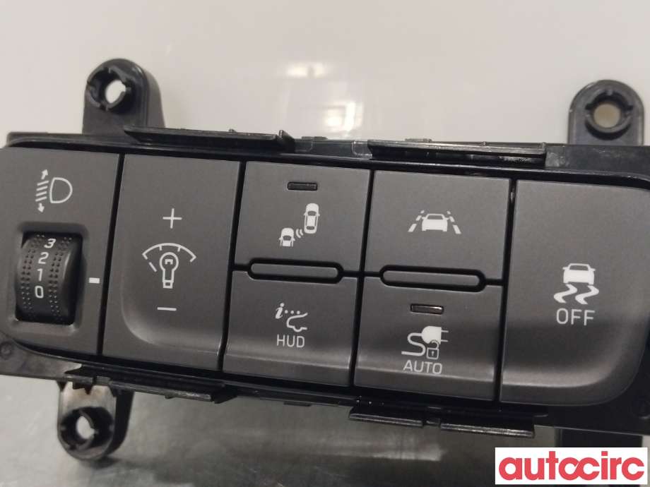 Bryter diverse til Hyundai Kona 2017-2021 (Type I, Fase 1)  (HYUNDAI|93710K4AM0TRY)