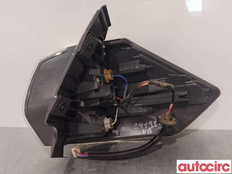 Baklykt venstre til Nissan X-Trail 2014-2022 (T32) (T32) (NISSAN|265554CA1C|265554CA0B|)
