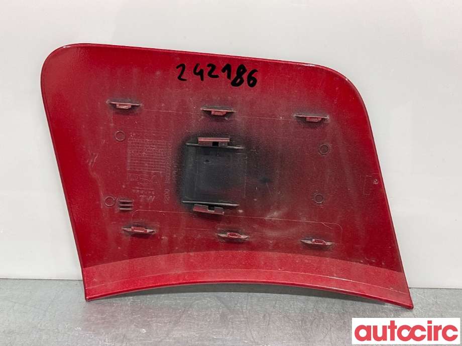 Batterilader inntak/luke til Opel Mokka E 2020-->> (Type II) (OPEL|9833722480|)