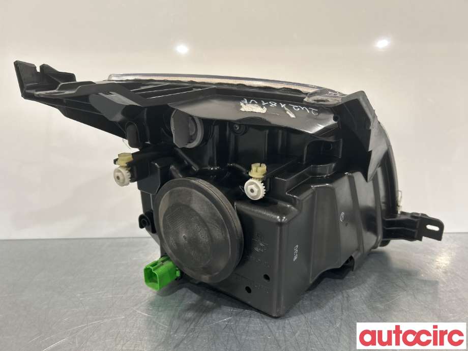Frontlykt venstre halogen til Ford Fusion 2002-2012  (FORD|1547725|6N11-13W030-CE)