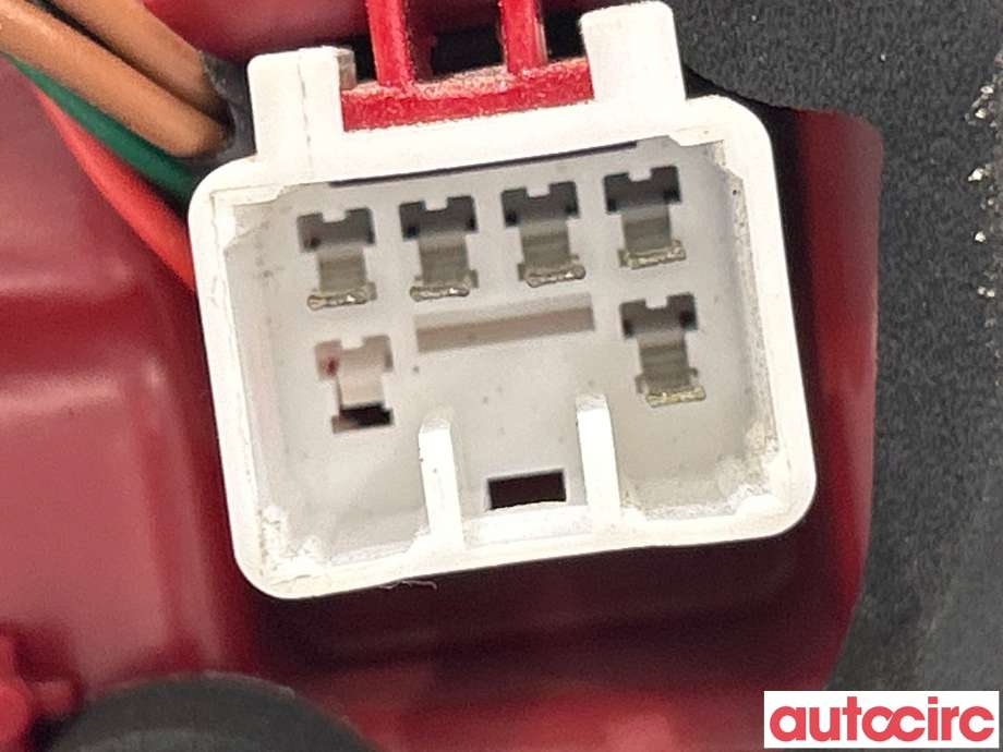 Baklykt venstre indre til Kia Cee