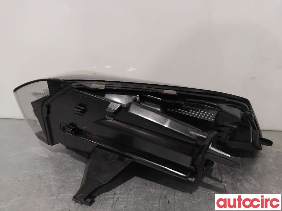 Baklykt venstre til Peugeot 2008 2019-->> (Type II)  (PEUGEOT|9838190580|)