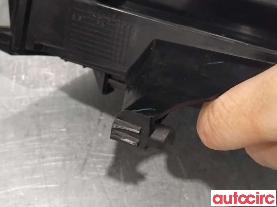 Baklykt venstre til Peugeot 2008 2019-->> (Type II)  (PEUGEOT|9838190580|)