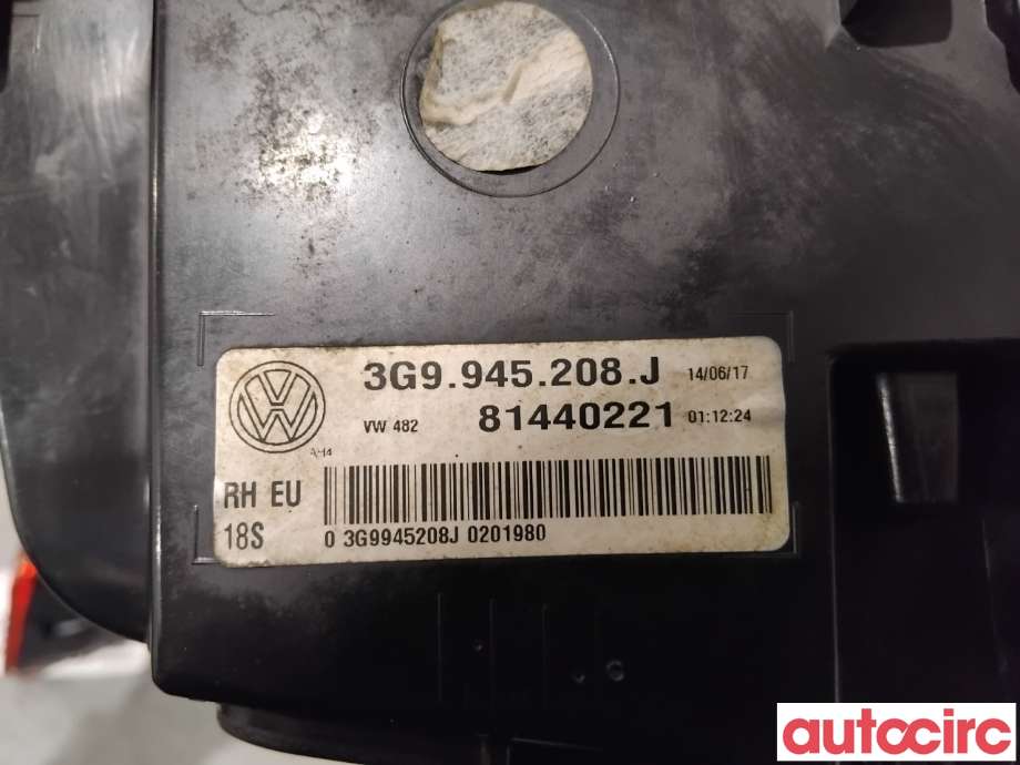 Baklykt høyre til VW Passat 2015-2019 (Fase 1) (B8) (B8) (VOLKSWAGEN|3G9945208J|81440221)