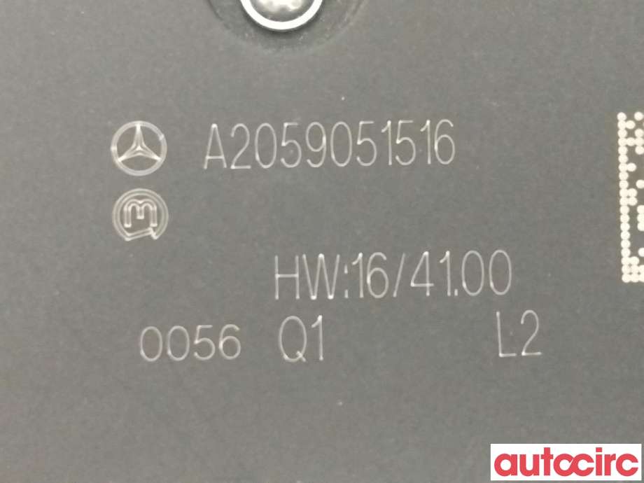Bryter elektrisk håndbrekk/parkbrems til Mercedes EQC 2019-->>  (MERCEDES|A2059051516)