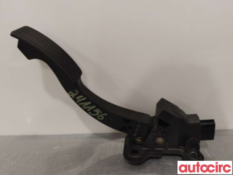 Pedal gass til Mitsubishi Outlander 2015-->> (Type III, Fase 2)  (MITSUBISHI|1600A116)