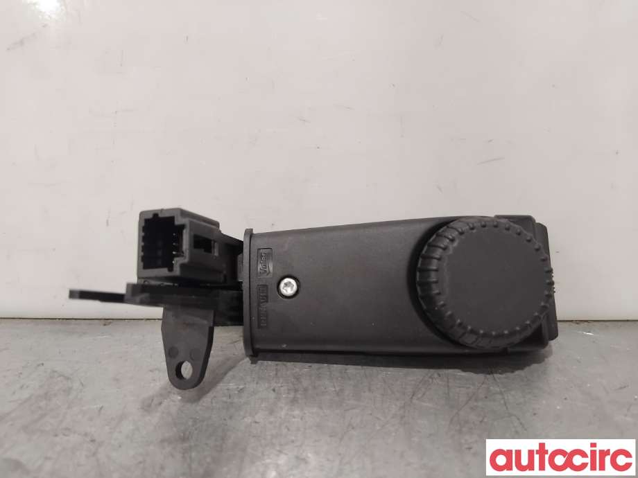 Bryter diverse til Renault Megane 2016-->> Type IV  (RENAULT|255526495R|)