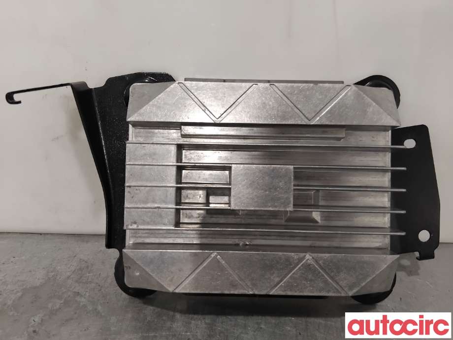 Bilstereo forsterker til Renault Megane 2016-->> Type IV (RENAULT|280616674R|)