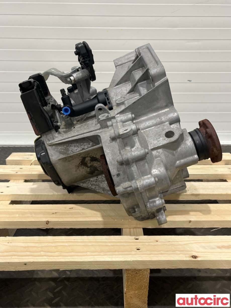 Girkasse manuell til VW Polo 2014-2017 (Type V, Fase 2)  (VOLKSWAGEN|02T300020SX||02T300020S)