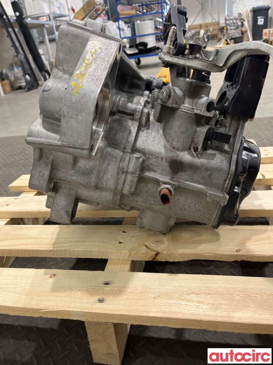 Girkasse manuell til VW Polo 2014-2017 (Type V, Fase 2)  (VOLKSWAGEN|02T300020SX||02T300020S)