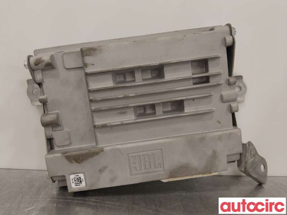 Bilstereo forsterker til Toyota bZ4X 2022-->> (TOYOTA|8628042080)