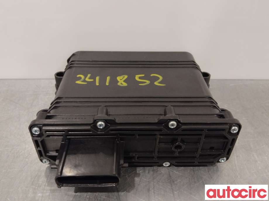 Styreenhet diverse til Toyota bZ4X 2022-->>  (TOYOTA|8968048020)