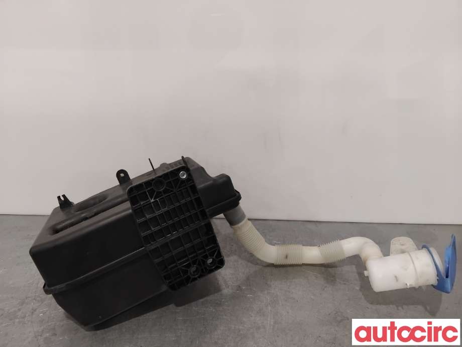 Spylertank til VW Golf VI 2008-2012  (VOLKSWAGEN|1K0955453S|)