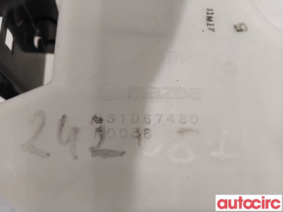 Spylertank til Mazda 6 2010-2013 (Type II, Fase 2) (MAZDA|GS1M-67-481||GS1D67480)