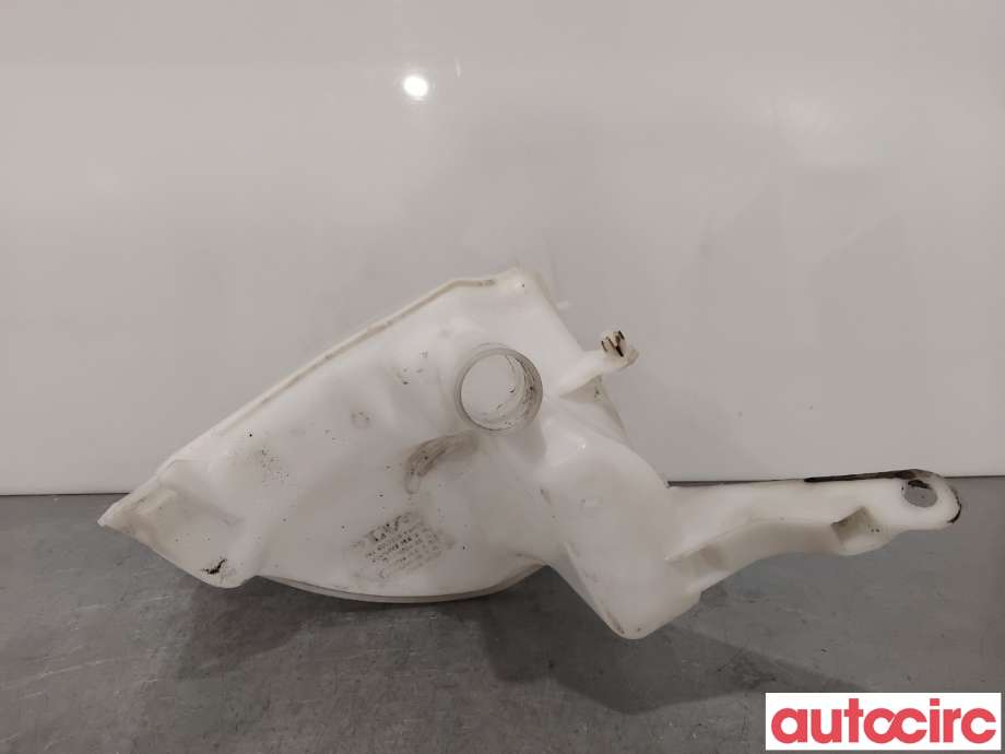 Spylertank til Volvo V60/V60 CC 2013-2018 (Type I, Fase 2)  (VOLVO|31416283|)