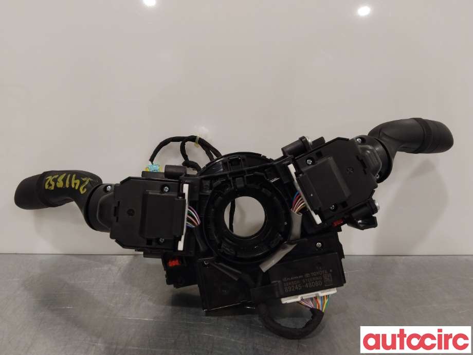Bryter combi til Toyota bZ4X 2022-->>  (TOYOTA|8431911010|)