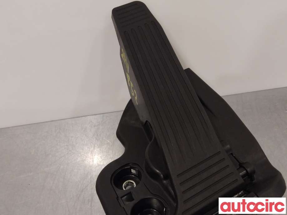 Pedal gass til Toyota bZ4X 2022-->>  (TOYOTA|7811042090)