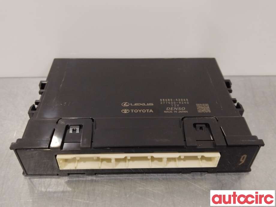 Styreenhet klima/aircondition til Toyota bZ4X 2022-->>  (TOYOTA|886B042060)