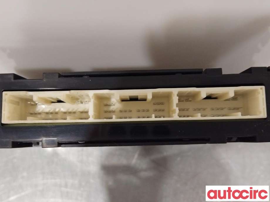 Styreenhet klima/aircondition til Toyota bZ4X 2022-->>  (TOYOTA|886B042060)