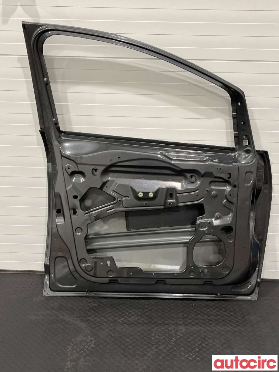 Dør venstre foran til Ford C-Max 2015-2019 (Type II, Fase 2)  (FORD|2387618|PF1CB-U20125-AE)
