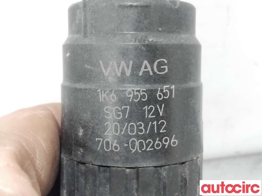 Spylerpumpe foran til VW Tiguan 2011-2016 (Type I, Fase 2)  (VOLKSWAGEN|1K6955651|)