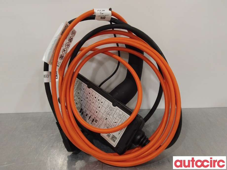 Batterilader kabel til Toyota bZ4X 2022-->>  (TOYOTA|G906047471|G9060YM111)