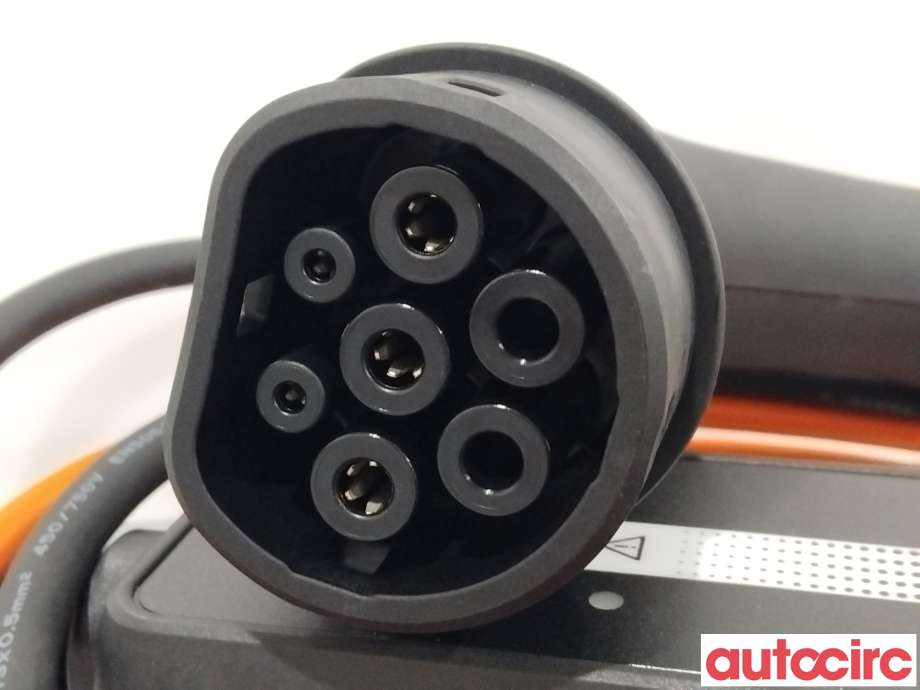 Batterilader kabel til Toyota bZ4X 2022-->>  (TOYOTA|G906047471|G9060YM111)