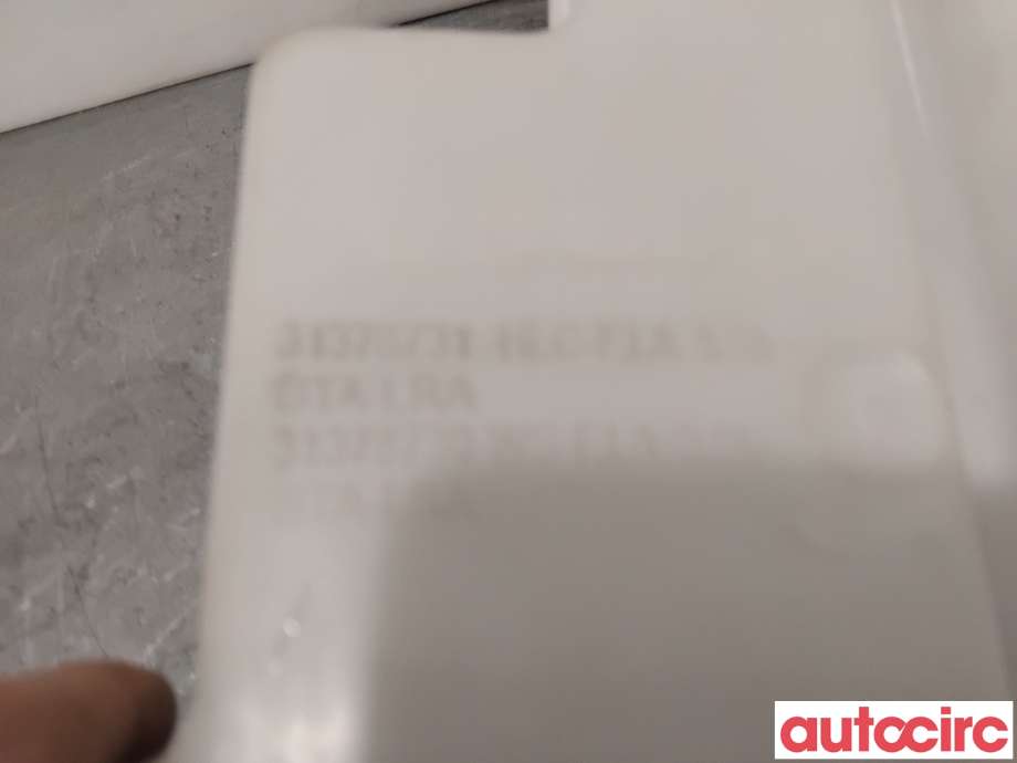 Spylertank til Volvo V90 / V90 CC / S90 2016-->> (VOLVO|31378750||31378731)