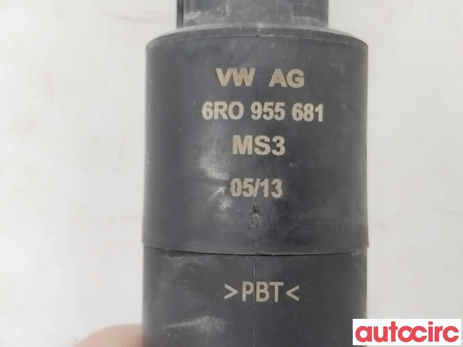 Spylerpumpe til VW Golf VII 2012-2017 (Fase 1)  (VOLKSWAGEN|6R0955681|)
