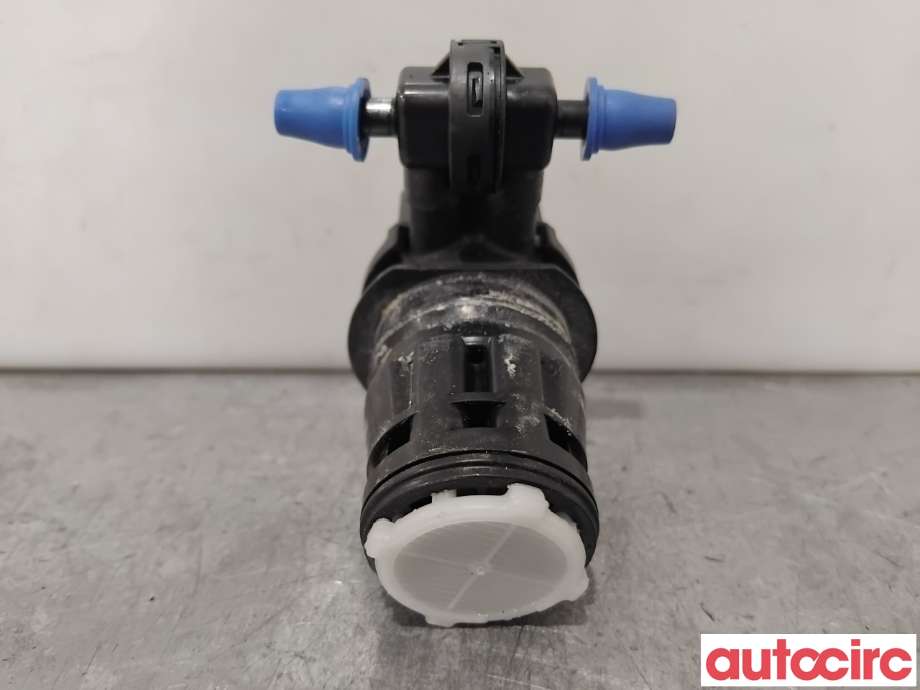 Spylerpumpe foran til Toyota RAV4 2016-2019 (Type IV, Fase 2)  (TOYOTA|8533042010|060210-5810|85330-42010)